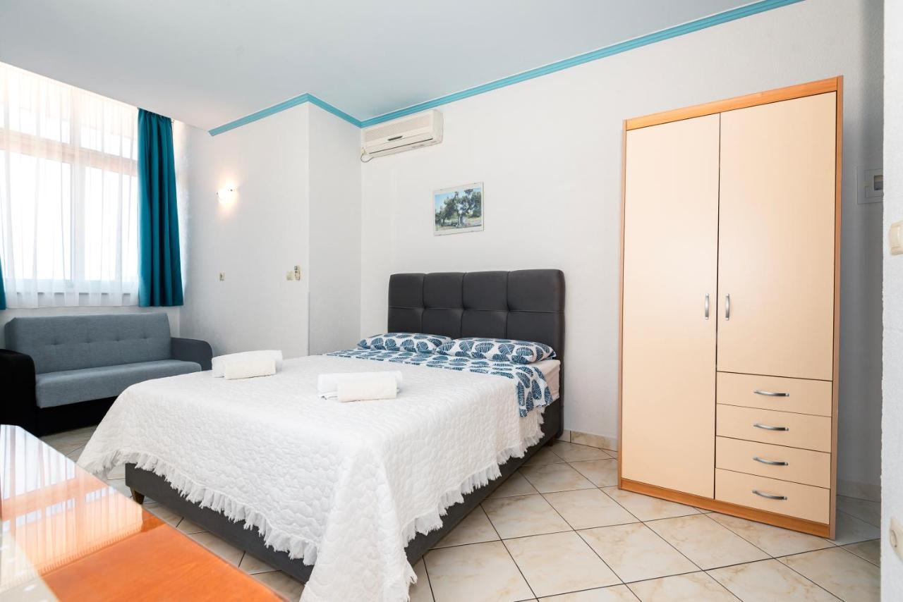 Apartments Plavi Biser Sibenik Phòng bức ảnh