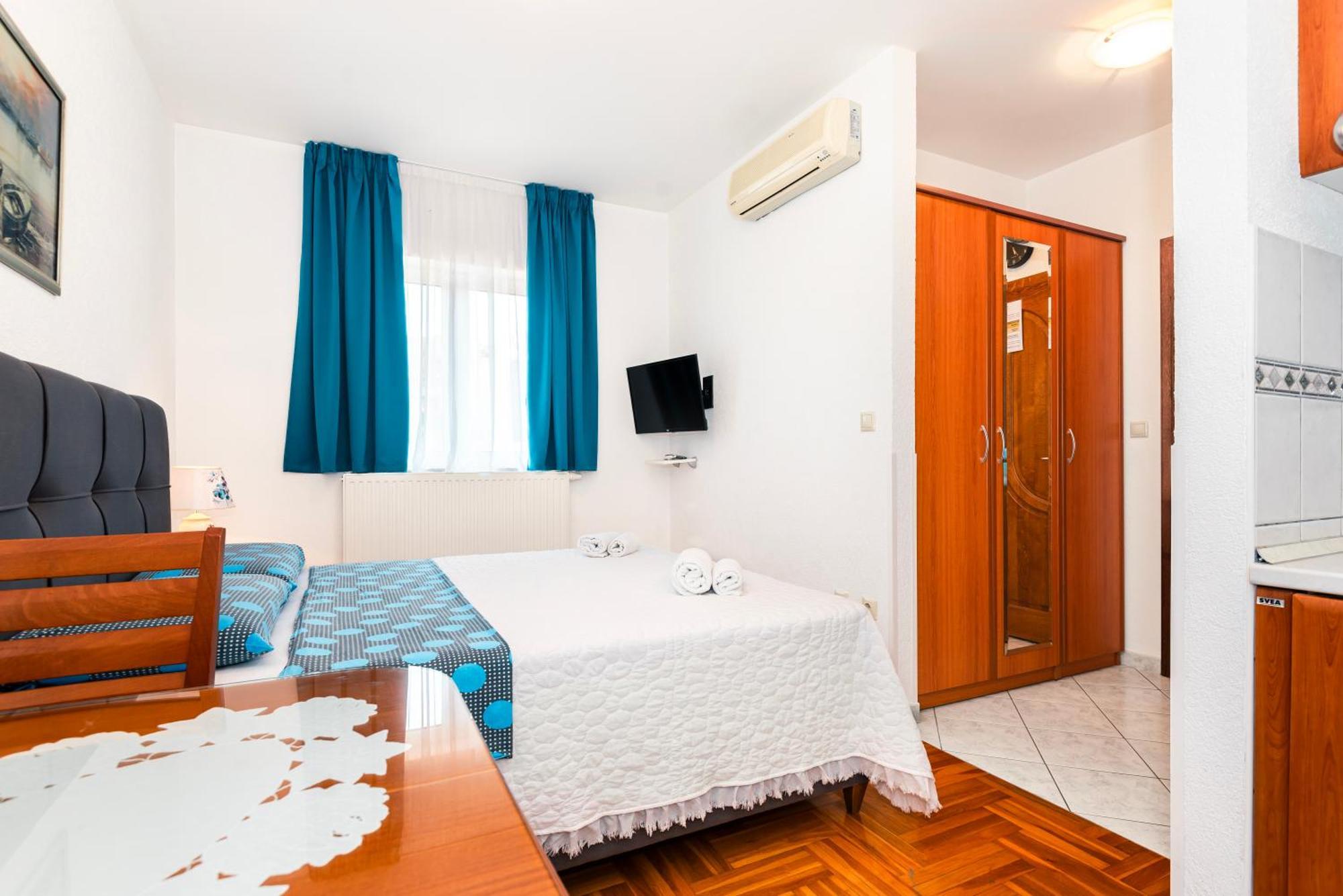 Apartments Plavi Biser Sibenik Phòng bức ảnh