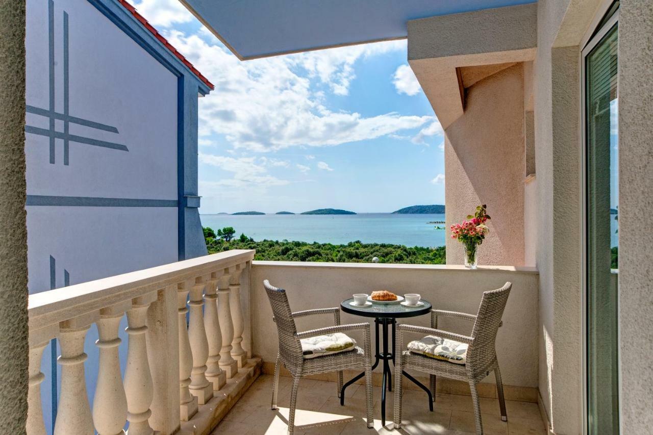 Apartments Plavi Biser Sibenik Ngoại thất bức ảnh
