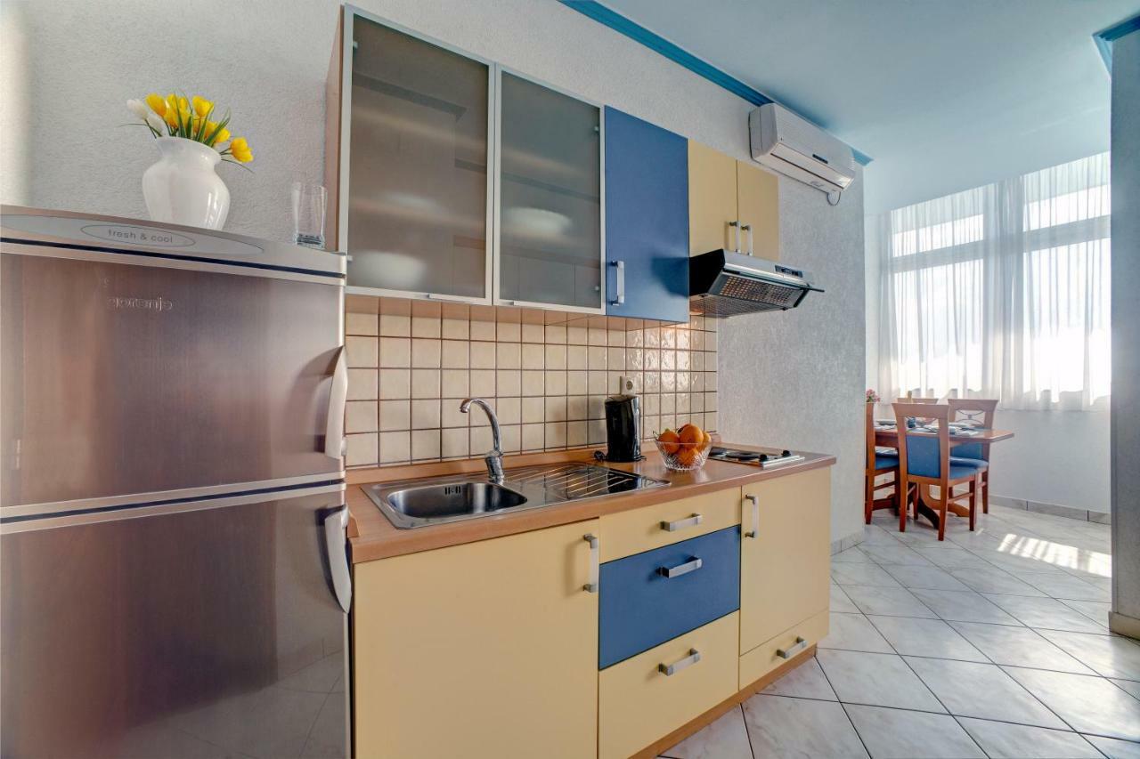 Apartments Plavi Biser Sibenik Ngoại thất bức ảnh